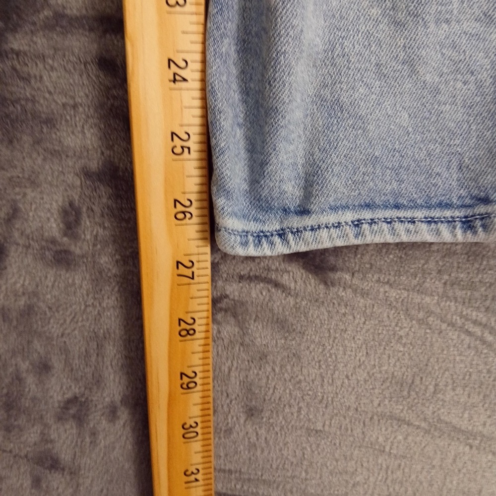 Hollister Jeans Womens 25x27 Light Wash Curvy High-Rise Mom Distressed Denim - Picture 5 of 10